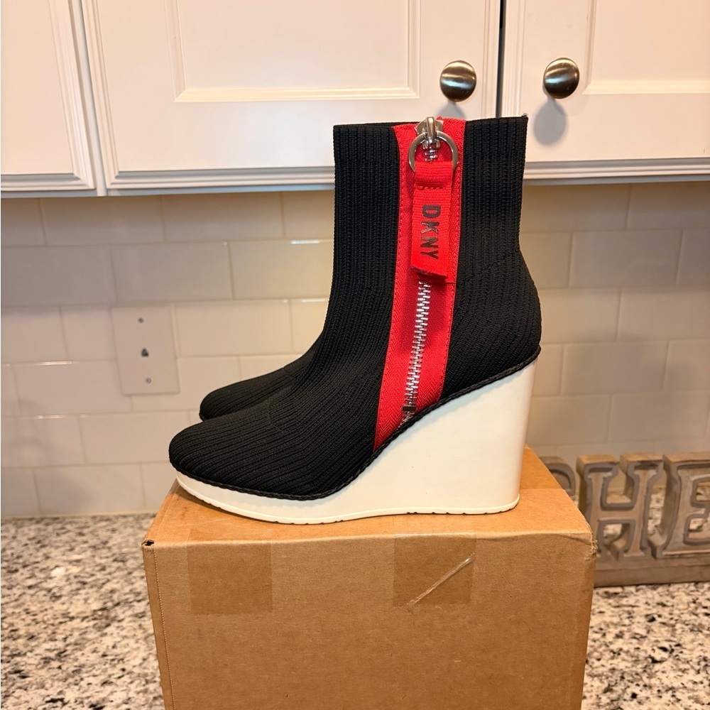 DKNYC Black and Red Ankle Booties - Picture 2 of 3